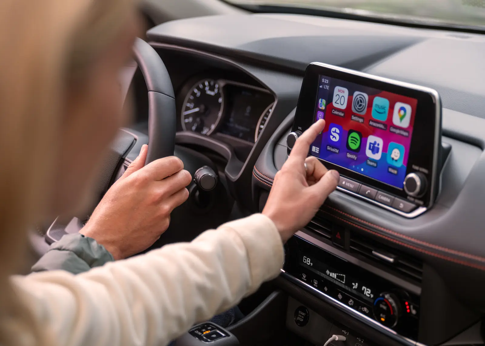 Nissan Rogue 2025 SL Interior